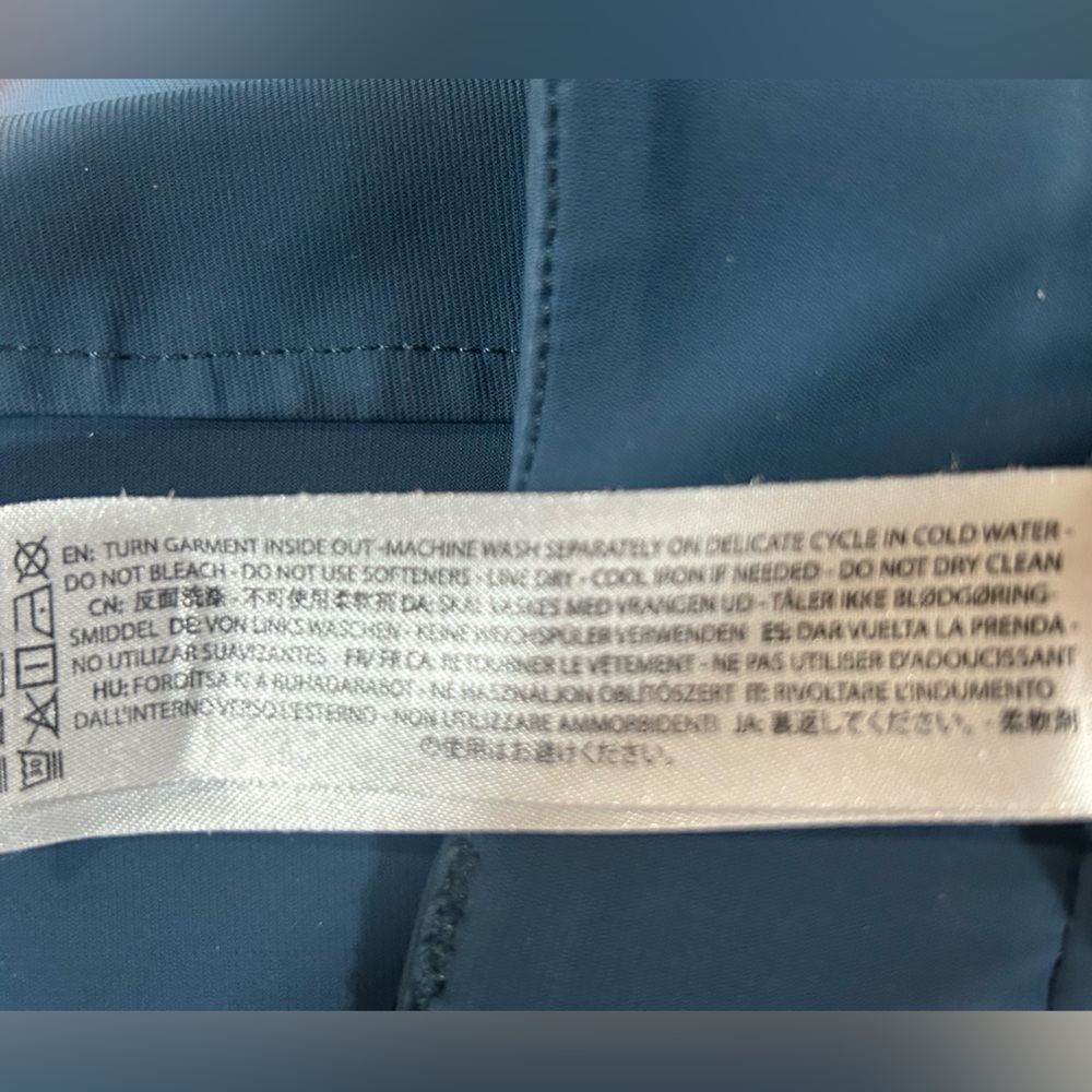 Ariat Tri Factor Wms S 26R Breeches Equestrian Horse Riding Beautiful Condition! - Picture 6 of 6